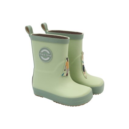 barefoot_holinky_fotbal