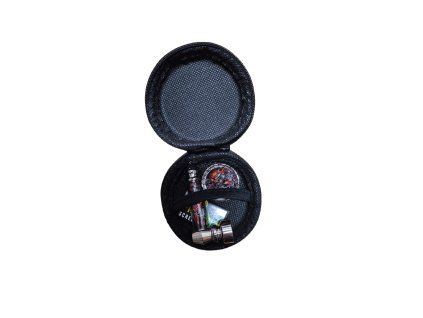 Drtič se šlukovkou a sítky v pouzdře