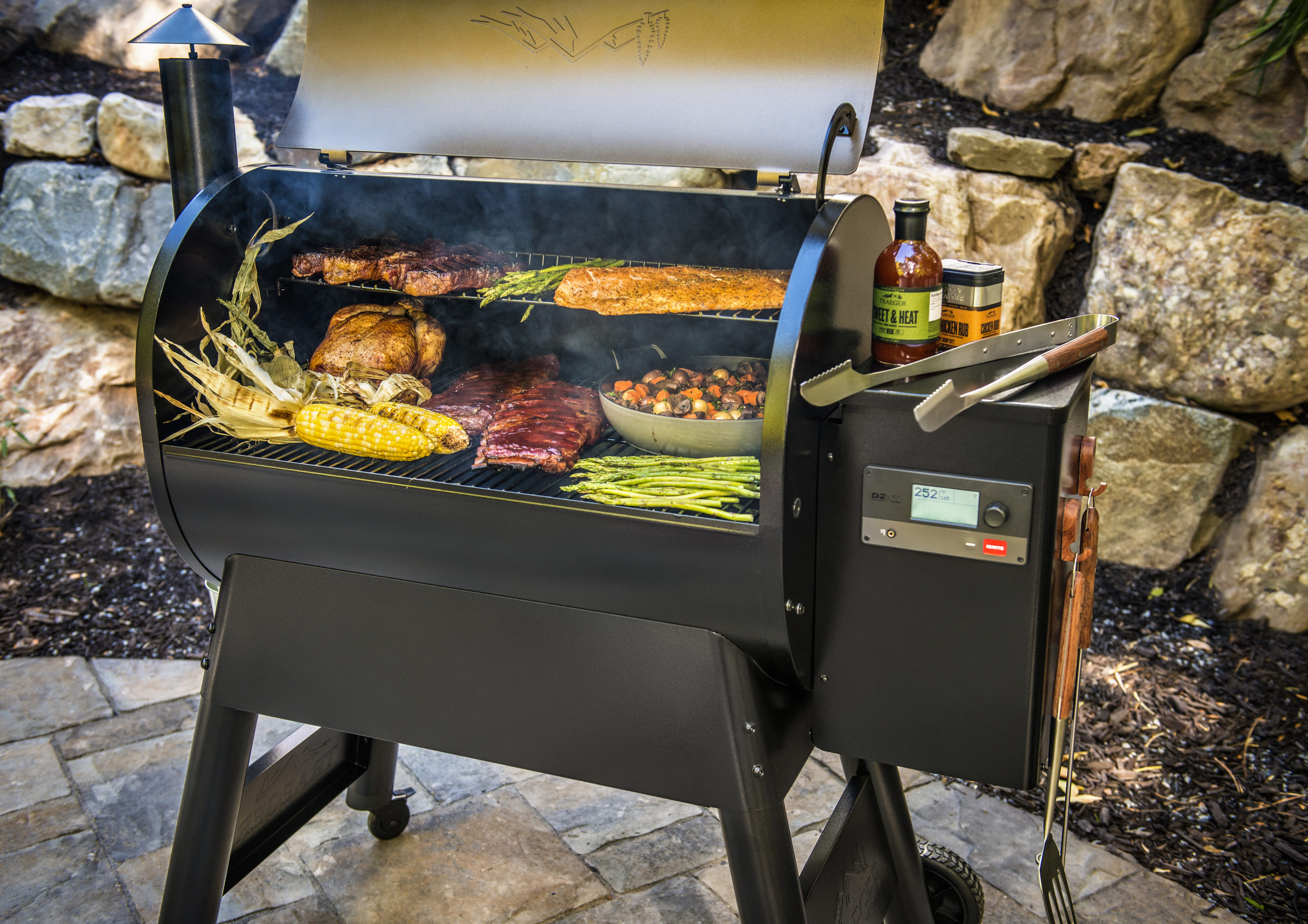 Traeger PRO 780 představení