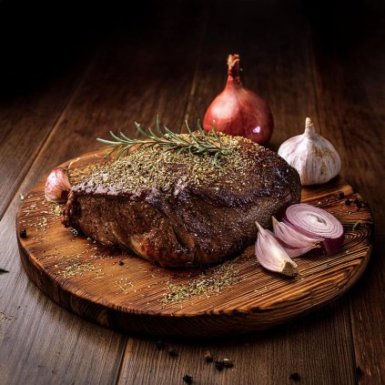 Maso na kmínovém pepři