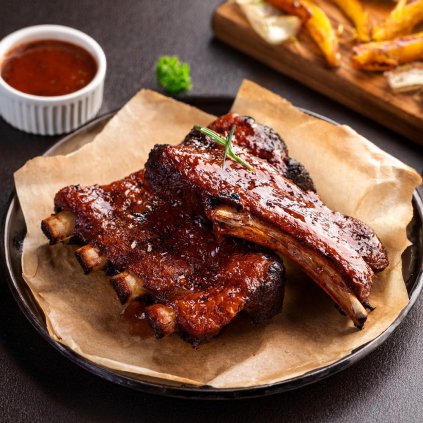 Pokrm s marinádou BBQ