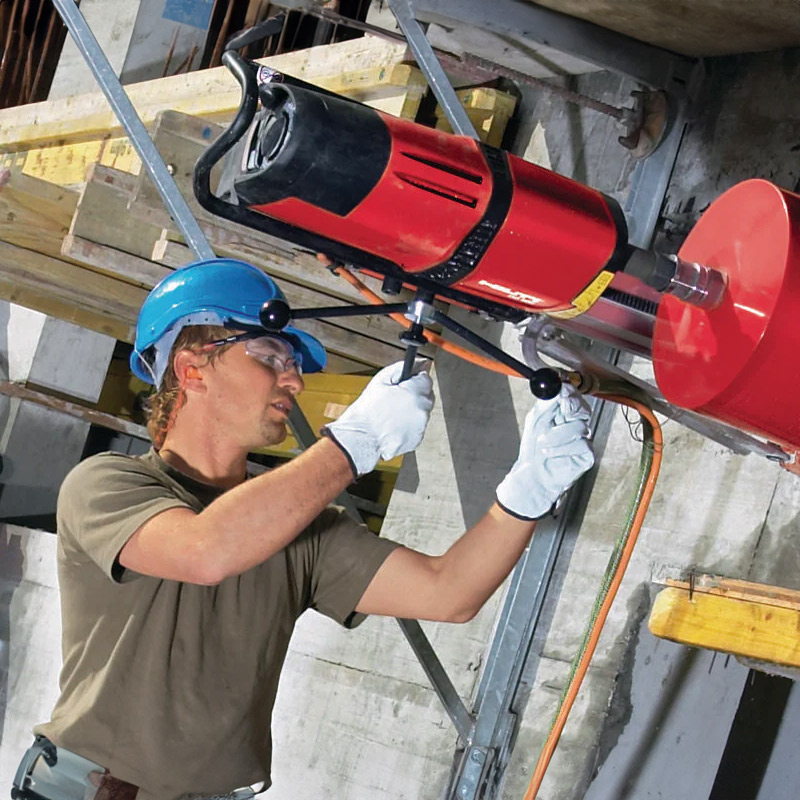 Stacionární jádrové vrtání (se stojanem)