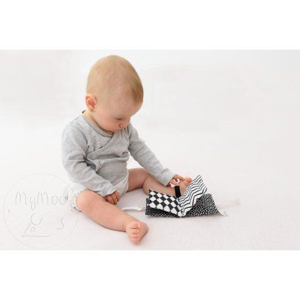 MYMOO Mini soft book - černobílá