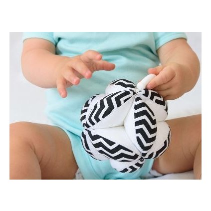 Montessori úchopový míček chevron