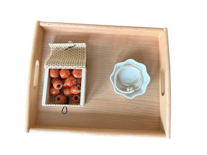 ADENA MONTESSORI Sada navlékání korálků