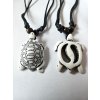 Náhrdelník na šňůrce 2 kusy. Želvičky 003
