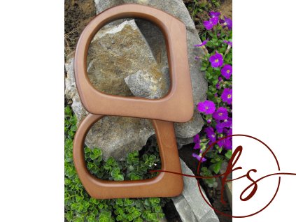 Wooden handles in vintage style