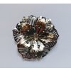 Filigránová vícevrstvá vyřezávaná kytička 55x48 mm, v barvě bronz a stříbrná