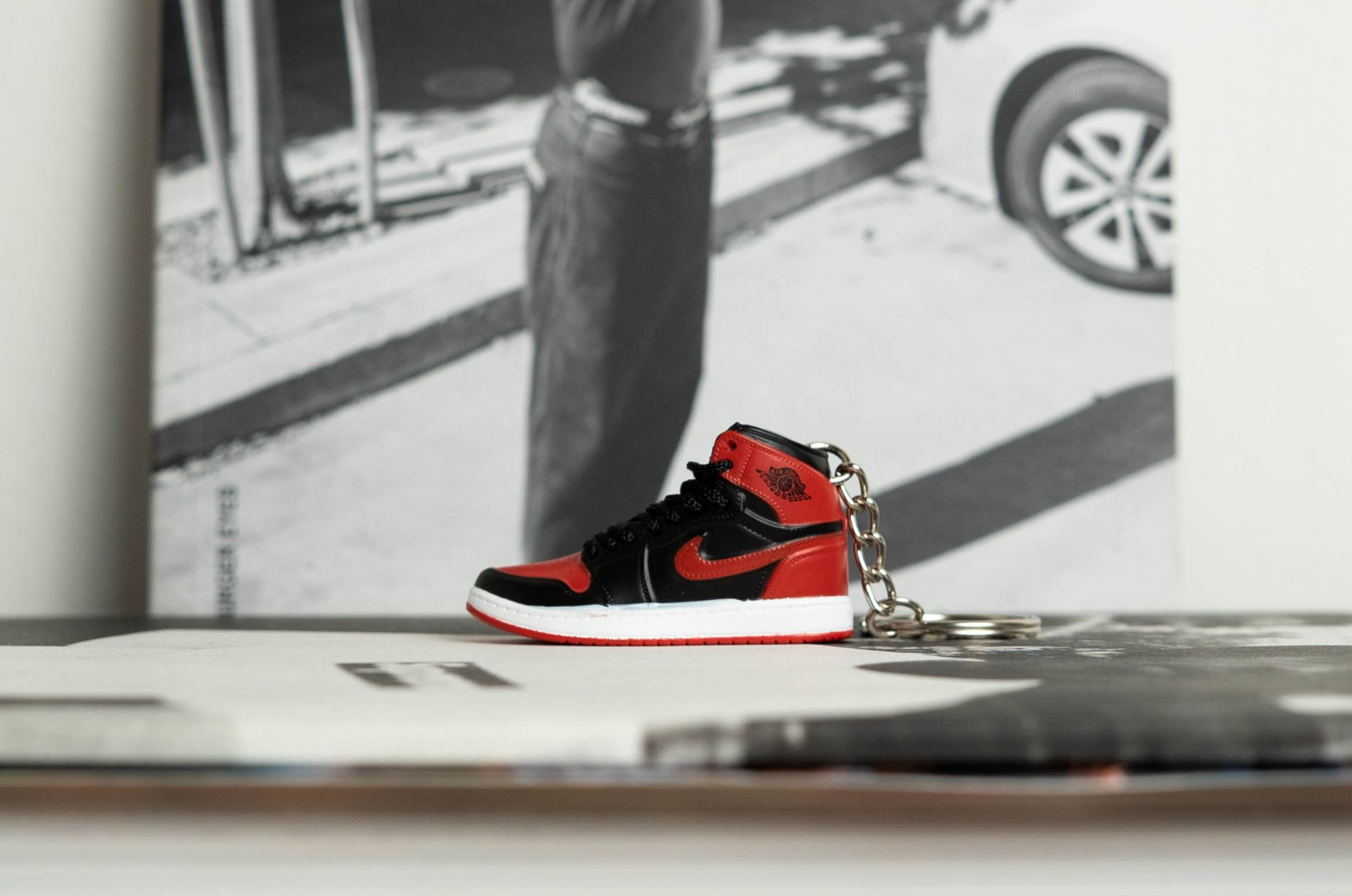 What Are the Best Mini Sneakers Keychains Online?
