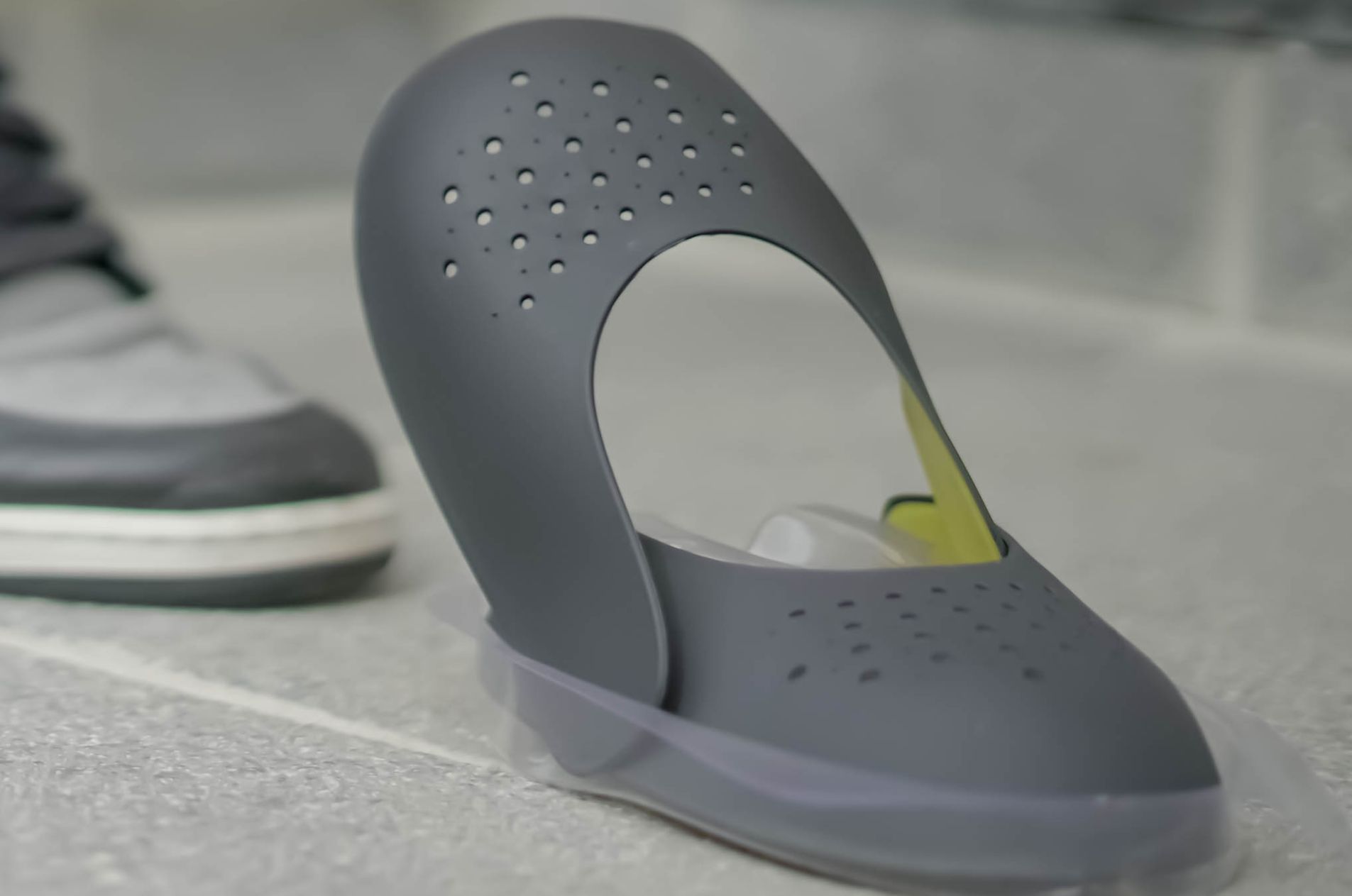 Do Crease Protectors Actually Work? [Test & Real Results]