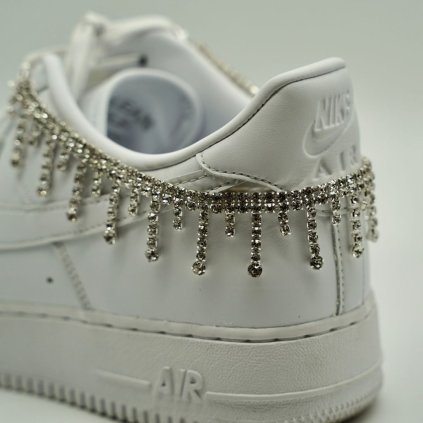 Rhinestone sneaker heel chain — crystal heel accessory with metal clasps; adjustable fit for Nike Air Force 1, Dunk, Air Jordan and similar low-tops.
