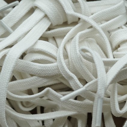 White cotton flat shoelaces, 8 mm wide replacement laces for Converse, CDG Play, Dior, LV, Gucci and Rick Owens sneakers (100–160 cm)