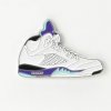 Sneaker pin AJ 5 Grape