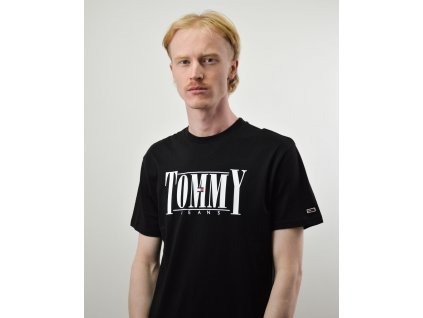 Tommy Jeans Essential Serif Tee Black