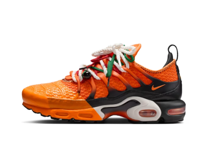 Nike Air Max Plus Homecoming Safety Orange 1