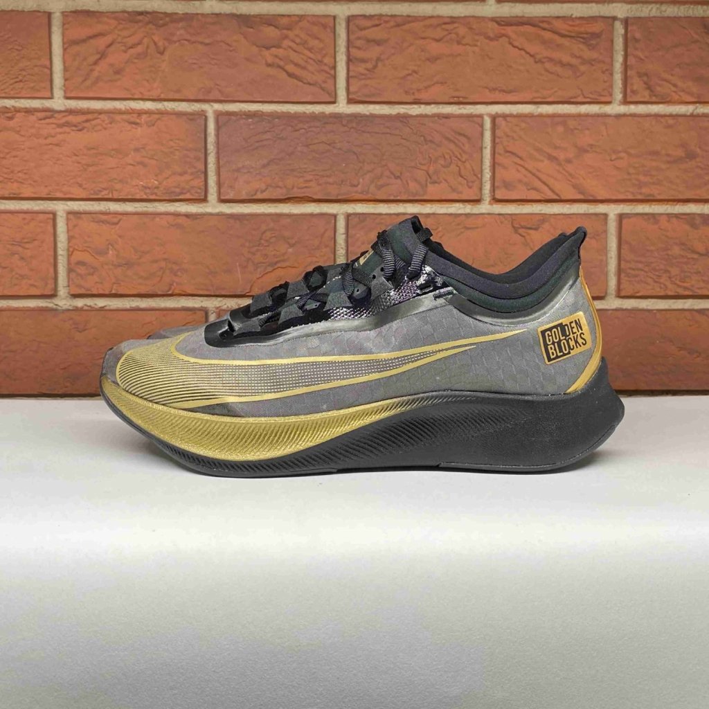 Nike ZOOM FLY 3 - CT9139-001