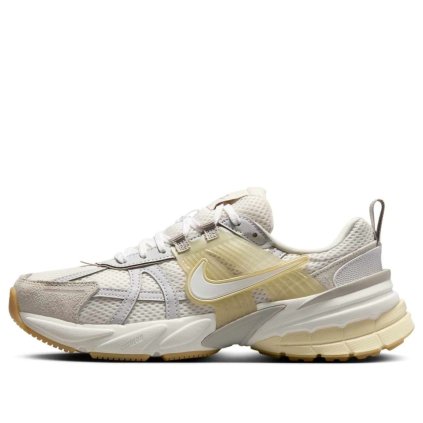 Nike V2K RUN / Phantom LIght Khaki - HV4314-030 (Velikost Eur 42|US 10|27cm)