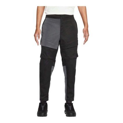 Nike NSW TECH PACK REFLECTIVE UNLINED - DO4884-010 (Velikost 36)