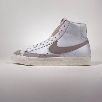 Nike BLAZER MID 77 VNTG - BQ6806-106