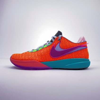 Nike LEBRON XX - DJ5423-800
