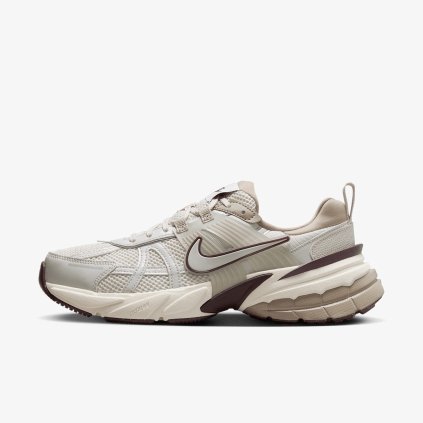 Nike V2K RUN / Light Orewood Brown - FD0736-103 (Velikost Eur 44,5|US 12|29cm)