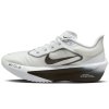 Nike ZOOM FLY 6 / 0 - FN8455-100 (Velikost Eur 39|US 8|25cm)