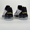 Nike LEBRON XVII LOW - CD5007-101 (Velikost Eur 52,5|US 18|36cm|Obuv je B-grade (na obuvi jsou drobné kosmetické vady))