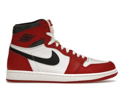 Jordan 1 Retro High OG Chicago Lost and Found 360 01