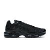 Nike Air Max Plus Triple Black 360 01