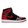 Jordan 1 Retro High OG Patent Bred 360 01