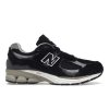 New Balance 2002R Protection Pack Black Grey 360 01
