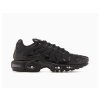 Nike Air Max Plus Triple Black 2 f5b52b9f ab7e 4899 afc7 b2165561ba45