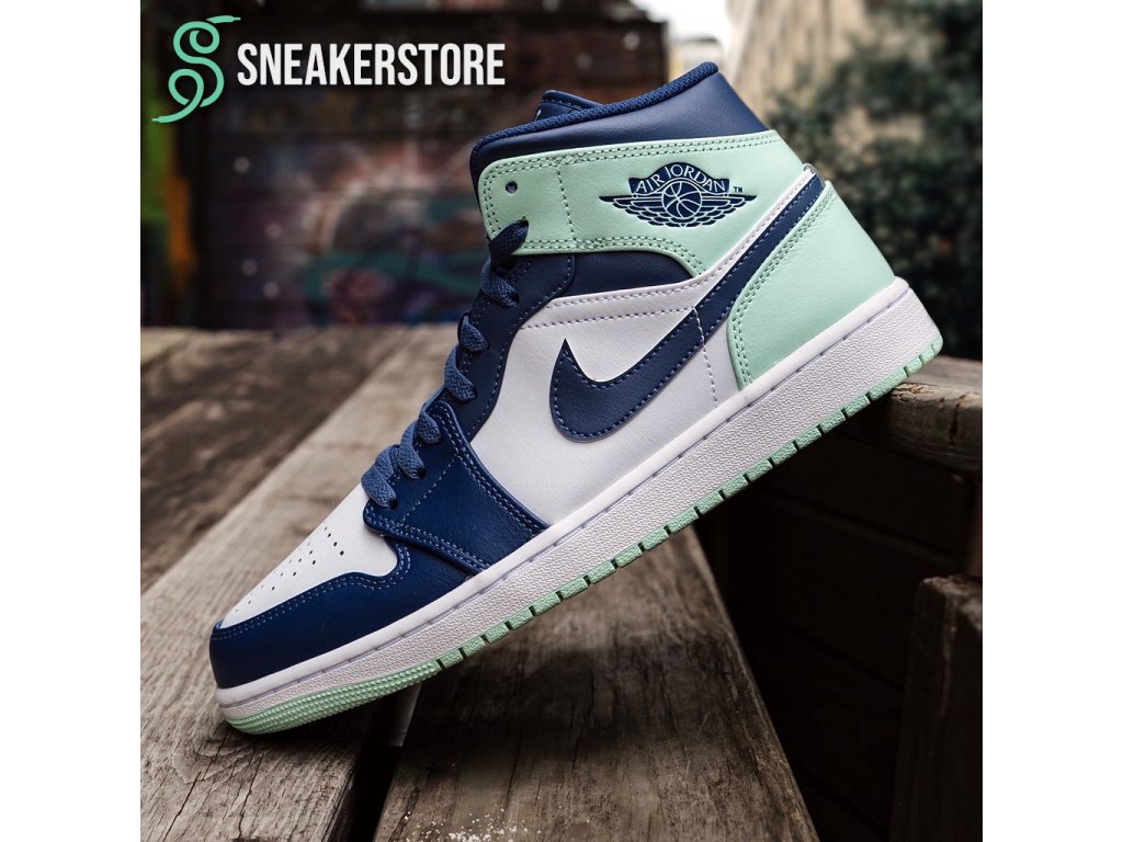 Air Jordan 1 Mid 'Blue Mint