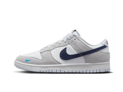 nike dunk low mini swoosh midnight navy 2000x 506793c0 ebf6 409e 82e1 5f065df48658