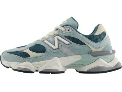 62F881AE C242 4AFE 8885 844CBE0BFF9A