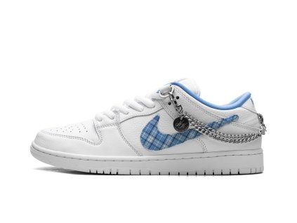 nike sb dunk low nicole hause 27586048 57496811 1000