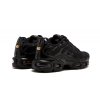 569 1 nike air max plus triple black 2