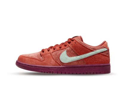 Nike SB Dunk Low 'Mystic Red'