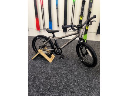 RASCAL 16" Titanium