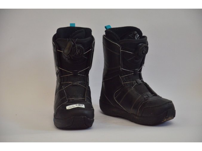 21655 boty na snowboard salomon vel 22