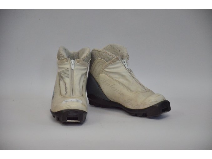 22471 boty na bezky botas bile vel 23 5