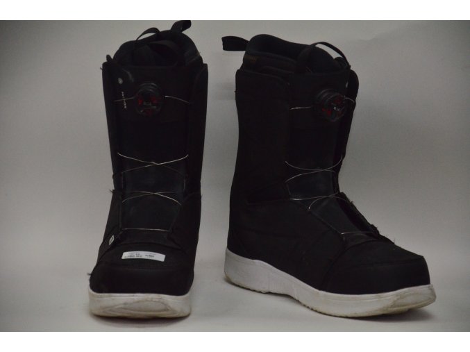 23251 boty na snowboard salomon universal vel 13
