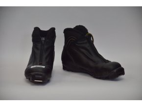 22465 boty na bezky botas cerne vel 7