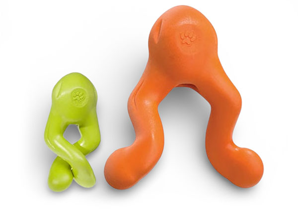 Tizzi s rozpojenými a spojenými nožičkami