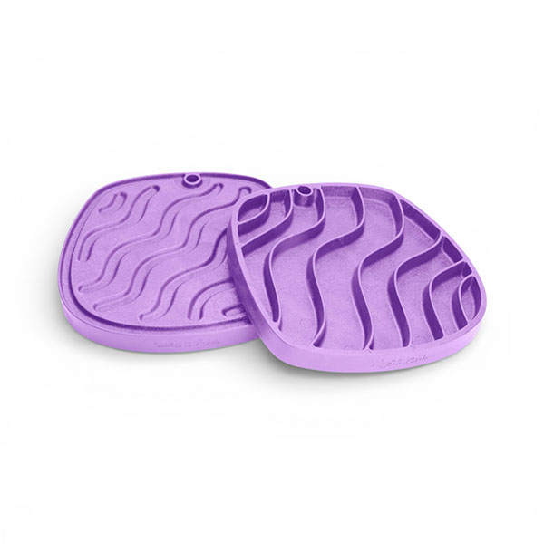 West Paw oboustranná lízací podložka West paw Feast Mat - Waves Barva: Levandulová