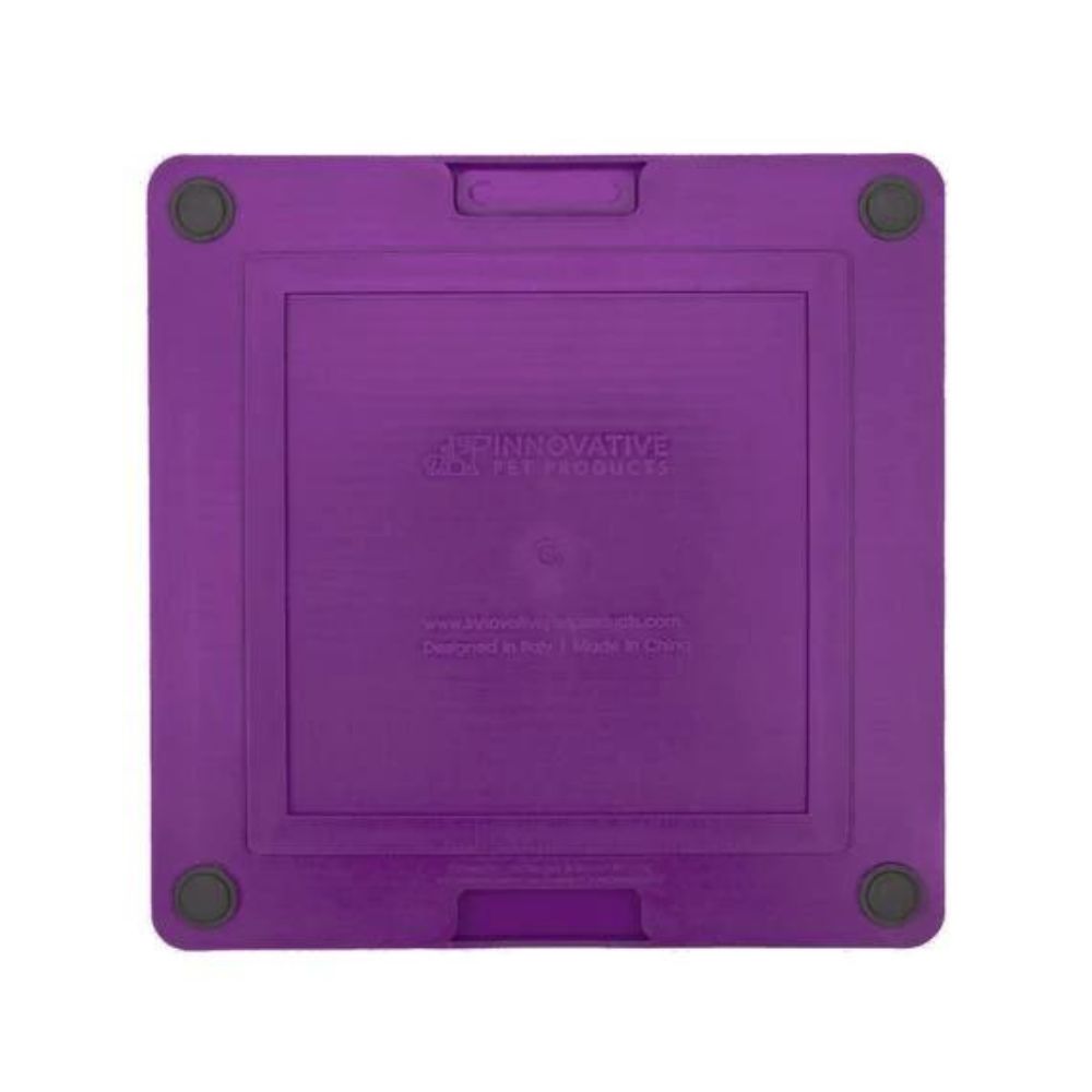 LickiMat lízací podložka Playdate TUFF 20 x 20cm Barva: Fialová