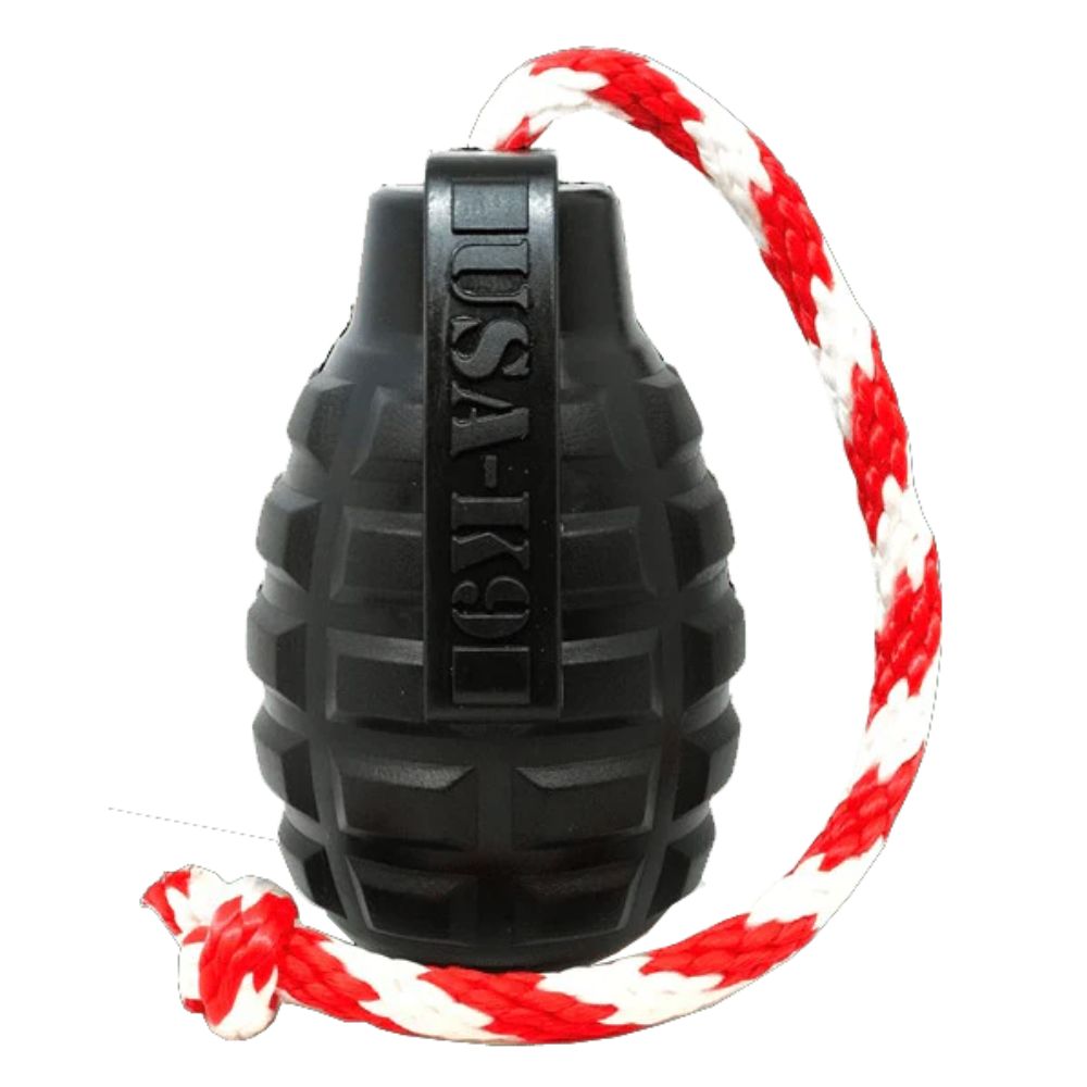 SodaPup USA K9 granát s provázkem na přetahování, dutý Magnum – Černý Velikost: XLarge – 13,7 x 8,9 cm