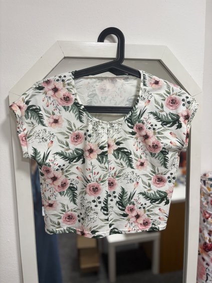 Crop top Mira - zahradní kvítí - vel. M | II. jakost