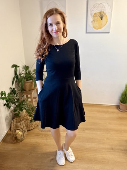 Půlkolové šaty - černé | biobavlna