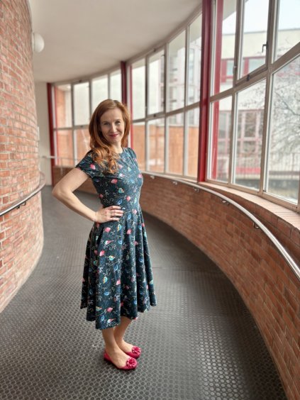 Půlkolové šaty - ptáčci